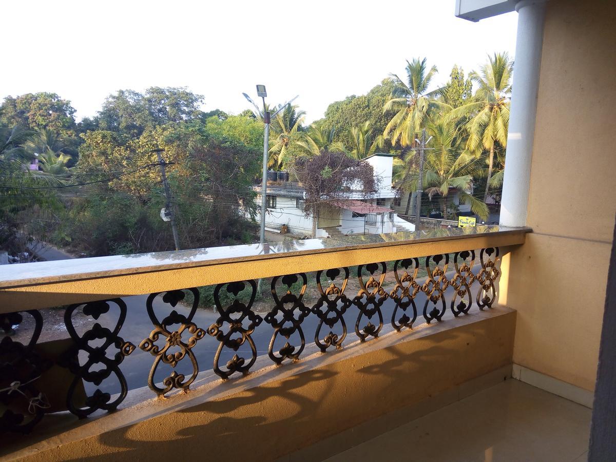 Cassi Studio With A View Varca Luaran gambar
